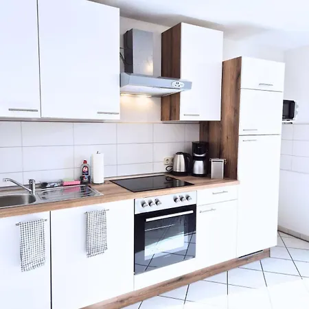 Zentrale & Ruhige 3-raum Mit Balkon Apartment Chemnitz