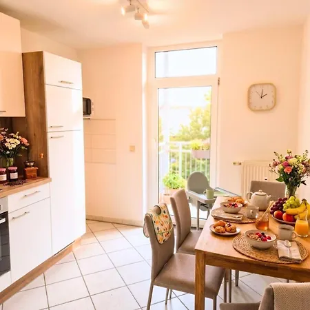 Apartament Zentrale & Ruhige 3-raum Mit Balkon Chemnitz